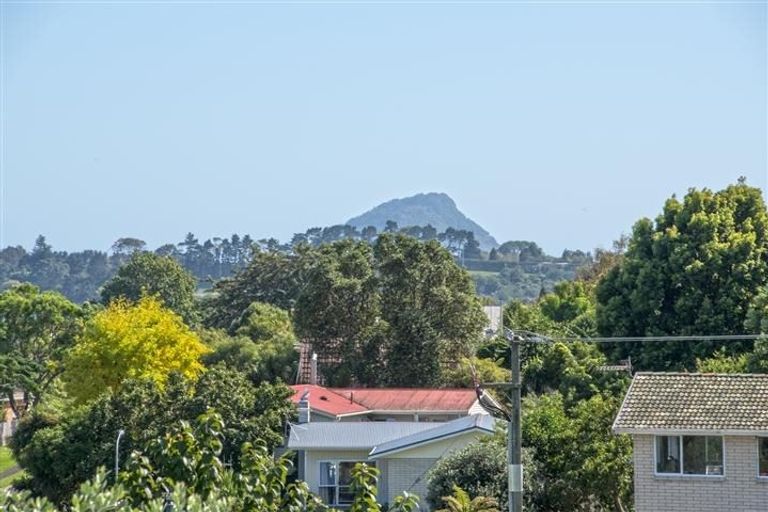 Photo of property in 9 Bayvista Close, Welcome Bay, Tauranga, 3112