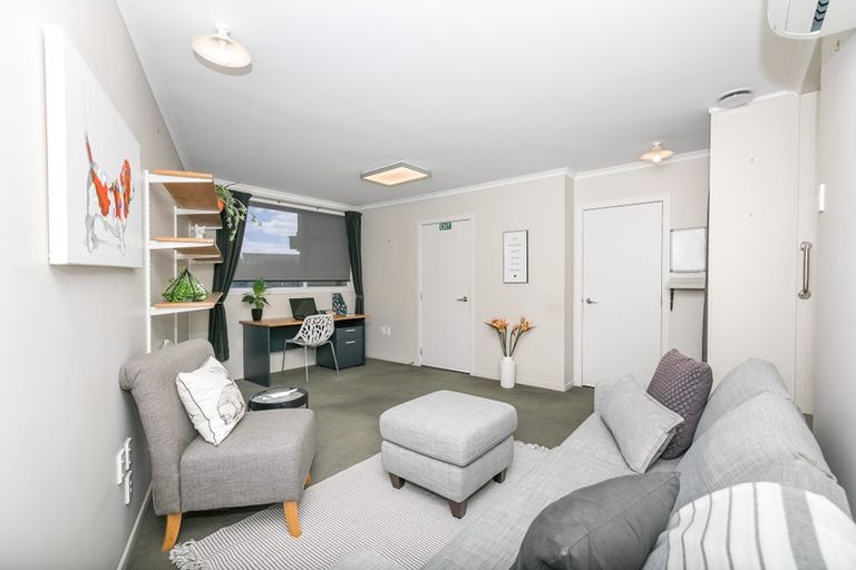 Photo of property in 1 Gerrand Place, Chedworth, Hamilton, 3210