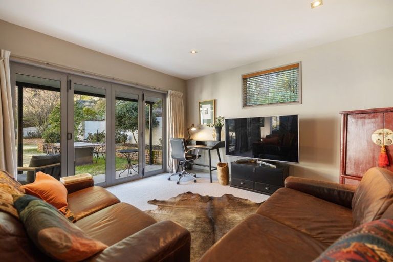 Photo of property in 19 Baywaters Lane, Closeburn, Queenstown, 9371