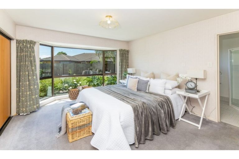 Photo of property in 61 Lowry Avenue, Redwood, Christchurch, 8051