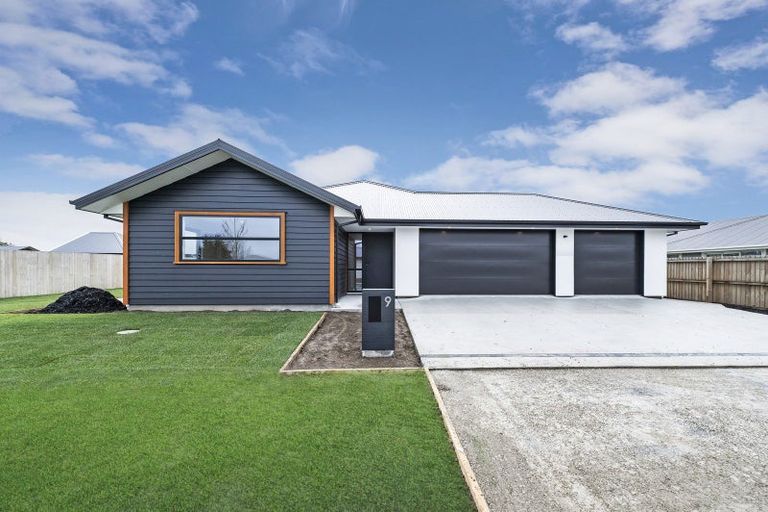 Photo of property in 9 Lunn Crescent, Leeston, 7632