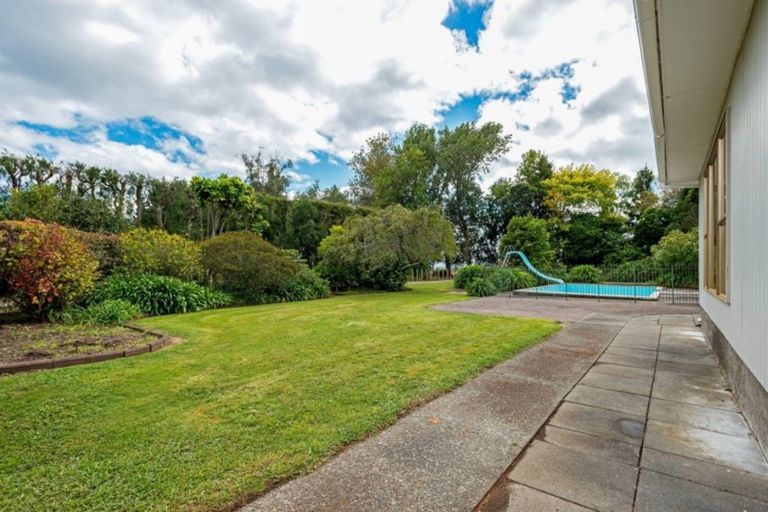 Photo of property in 119 Engles Road, Shannon, 4821