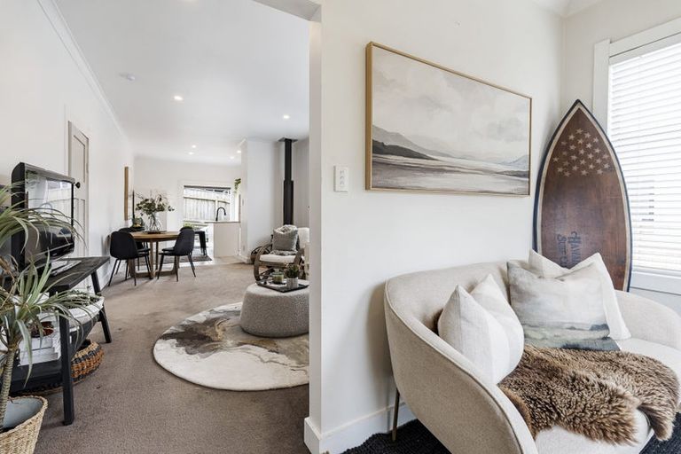 Photo of property in 12 Richmond Street, Fitzroy, New Plymouth, 4312