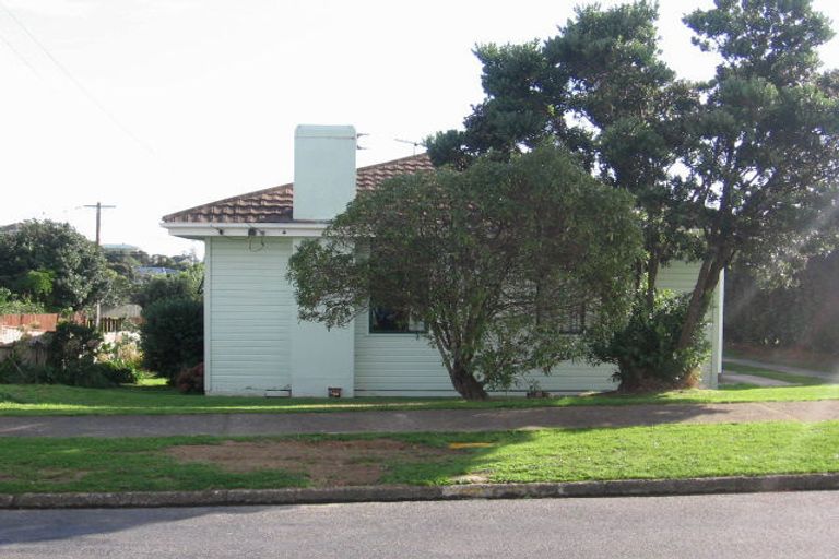 Photo of property in 20 Opapa Street, Titahi Bay, Porirua, 5022