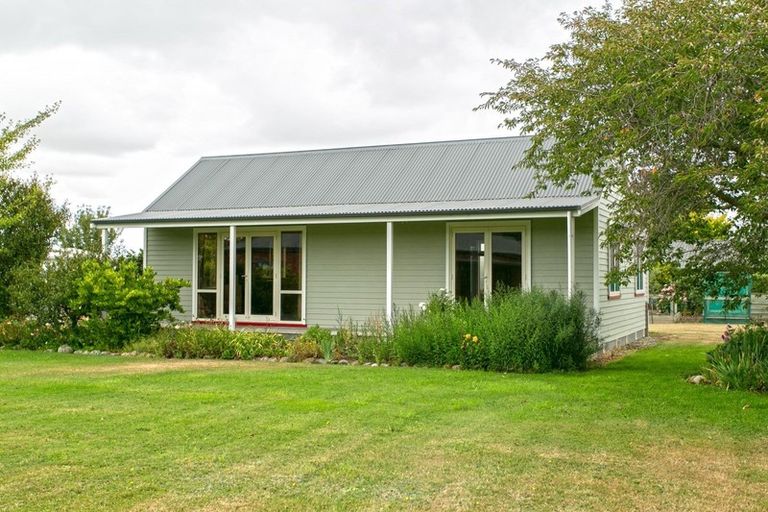 Photo of property in 53 Morris Road, Newland, Ashburton, 7772