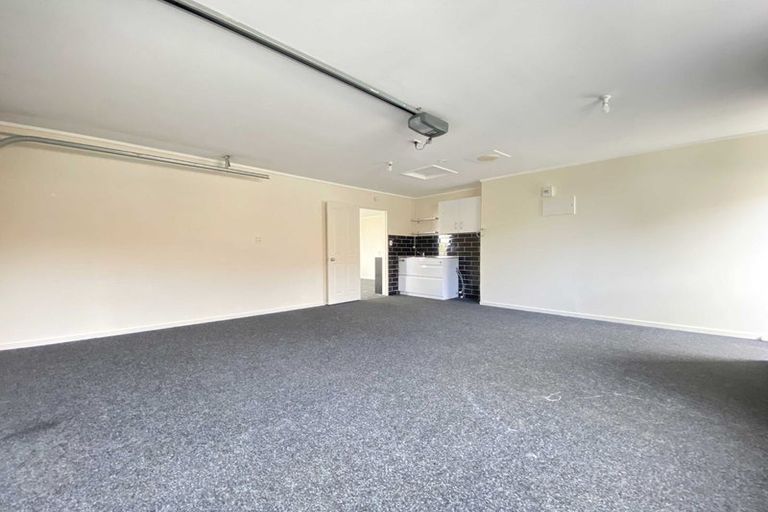 Photo of property in 25 Duckworth Road, Papakura, 2110