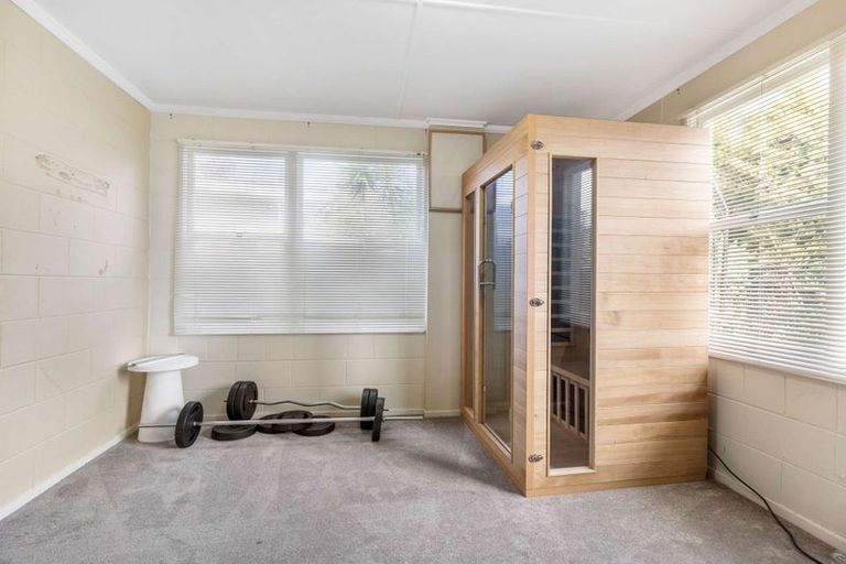 Photo of property in 7 Maugham Drive, Bucklands Beach, Auckland, 2014