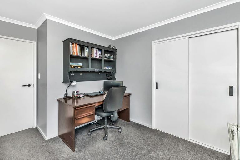 Photo of property in 7 Reuben Avenue, Rolleston, 7615