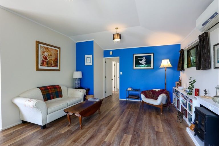 Photo of property in 3 Pettit Place, The Wood, Nelson, 7010