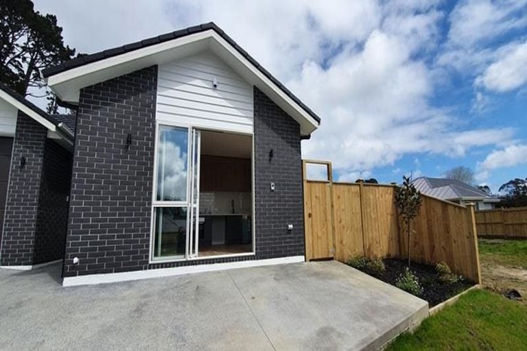 Photo of property in 8 Pukemarino Road, Waimauku, 0812