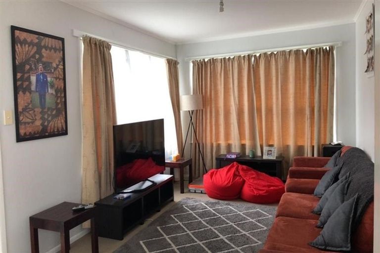 Photo of property in 14 Laxon Avenue, Otara, Auckland, 2025