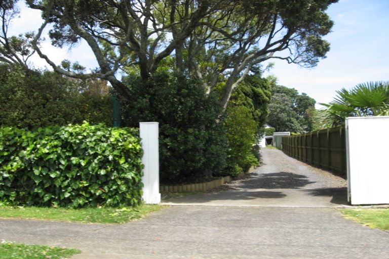 Photo of property in 1/55 Mcintyre Road, Mangere Bridge, Auckland, 2022