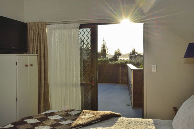 Photo of property in 39 Kuku Avenue, Mahia, Nuhaka, 4198