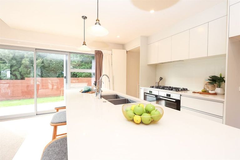 Photo of property in 11 Crompton Avenue, Churton Park, Wellington, 6037