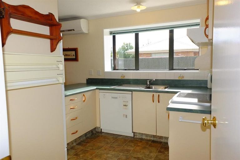 Photo of property in 3 Daniela Lane, Linwood, Christchurch, 8062