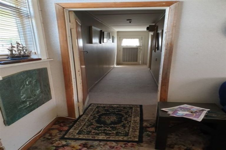 Photo of property in 23 Mako Mako Road, Levin, 5510