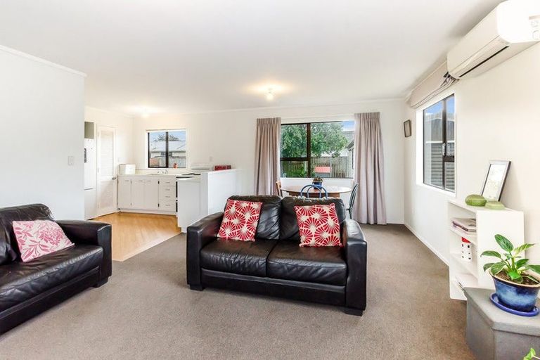Photo of property in 61 Arawhata Road, Paraparaumu, 5032