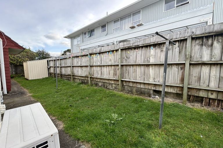 Photo of property in 1/26 Haseler Crescent, Howick, Auckland, 2014