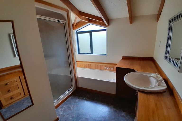 Photo of property in 163 Fairfield Road, Levin, 5510