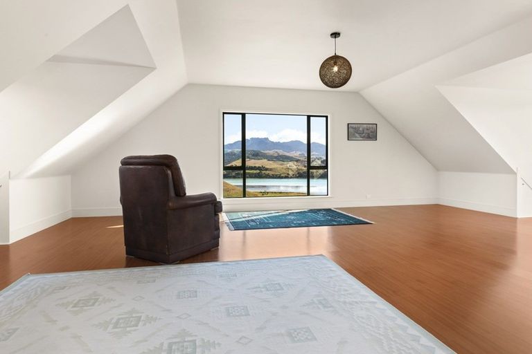 Photo of property in 246 Hills Road, Raglan, 3295