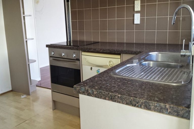 Photo of property in 1/15 Ballance Avenue, Papatoetoe, Auckland, 2104