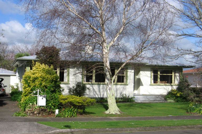 Photo of property in 3 Anglesey Place, Awapuni, Palmerston North, 4412