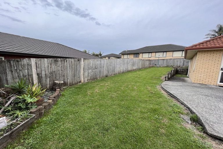 Photo of property in 3 Lake Panorama Drive, Henderson, Auckland, 0612