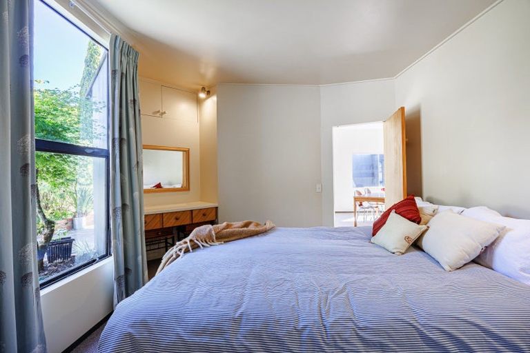 Photo of property in 30 Toop Street, Havelock North, 4130