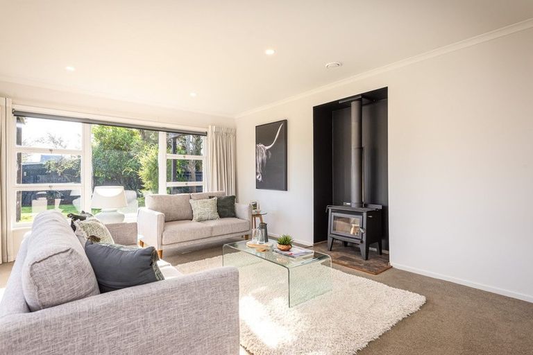 Photo of property in 221 Weston Road, St Albans, Christchurch, 8052