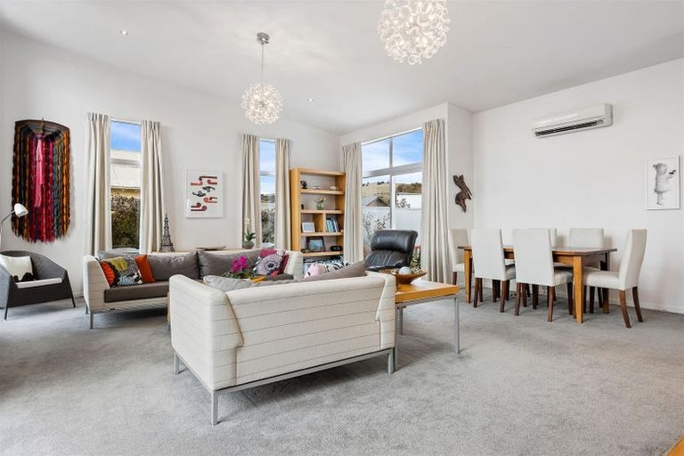 Photo of property in 8 Koromiko Street, Saint Martins, Christchurch, 8022