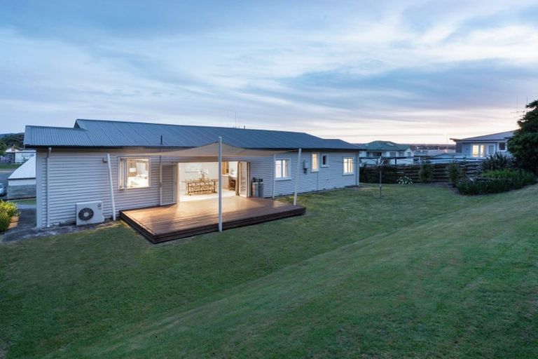 Photo of property in 37 Burrows Street, Tauranga South, Tauranga, 3112