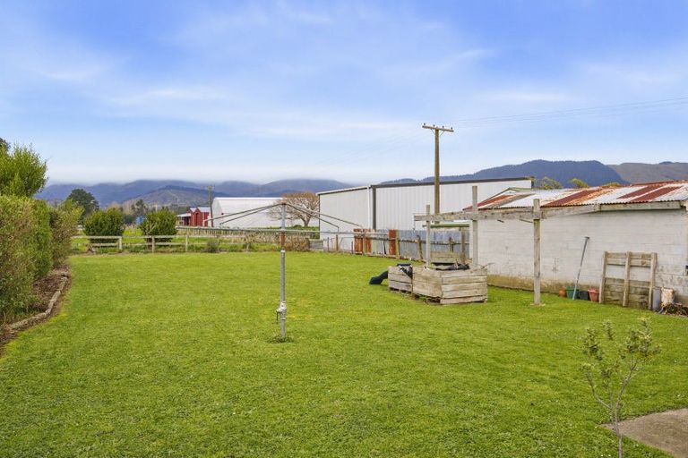 Photo of property in 2 Margaret Street, Shannon, 4821