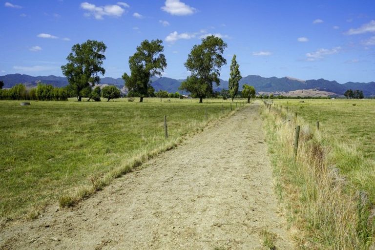 Photo of property in 114 Huirau Road, Turua, Thames, 3574