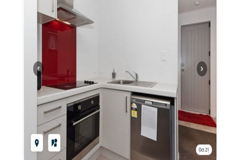 Photo of property in 2/28 Hunter Street, Hamilton Lake, Hamilton, 3204