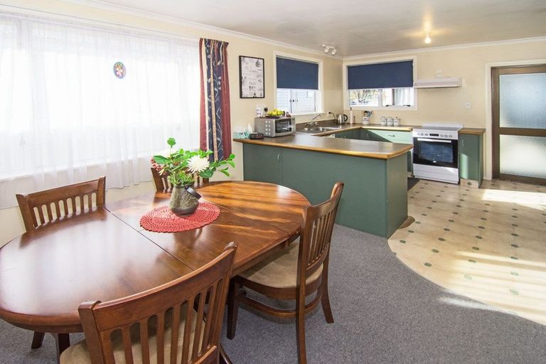 Photo of property in 76 Raglan Street, Lansdowne, Masterton, 5810