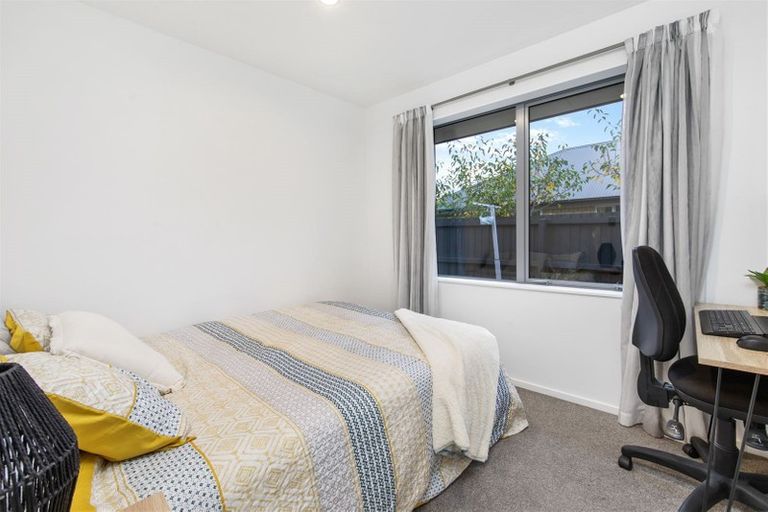 Photo of property in 32 Bradwell Crescent, Halswell, Christchurch, 8025