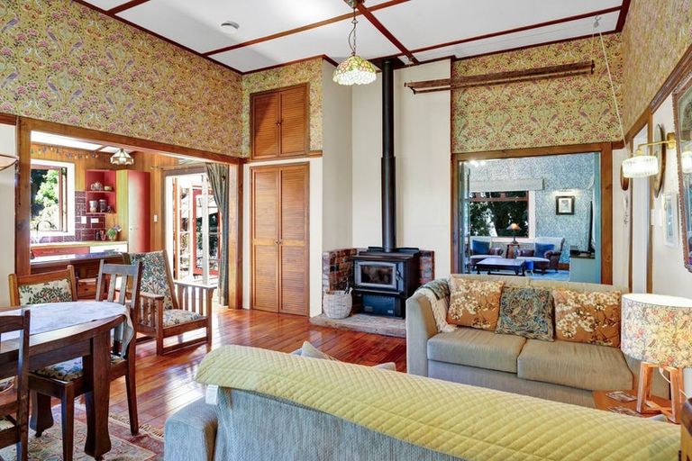 Photo of property in 23 Gibson Place, Patea, 4520