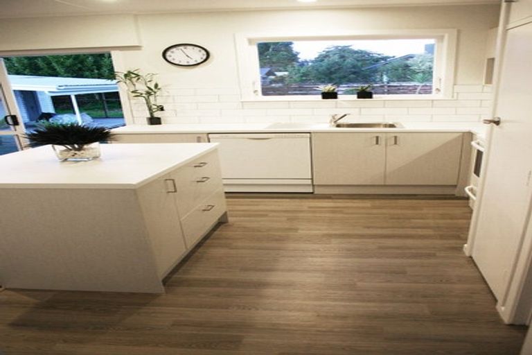 Photo of property in 77 Alderson Road, Fairview Downs, Hamilton, 3214