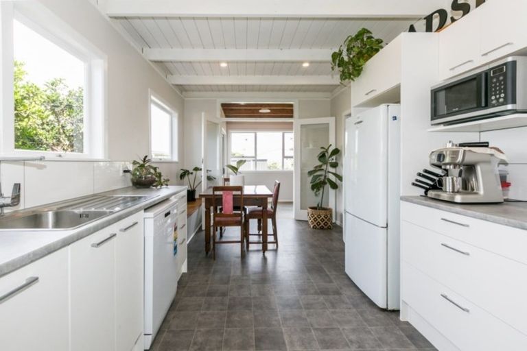 Photo of property in 5 Foster Terrace, Onekawa, Napier, 4110