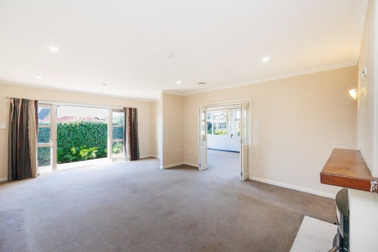 Photo of property in 392 Ruahine Street, Terrace End, Palmerston North, 4410