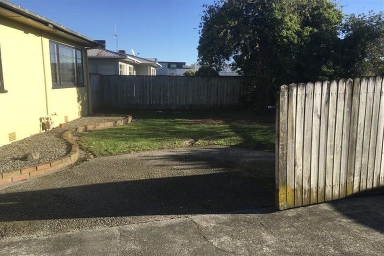 Photo of property in 954 Tremaine Avenue, Roslyn, Palmerston North, 4414