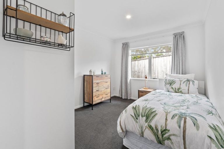 Photo of property in 43 Abby Close, Pukekohe, 2120