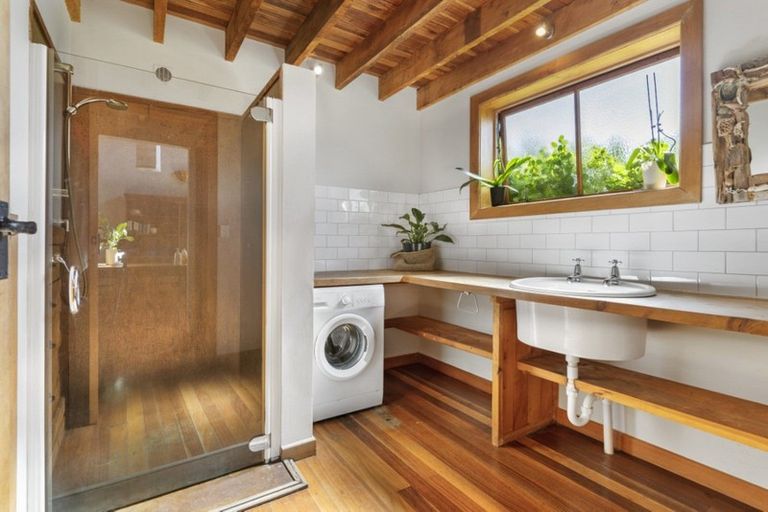 Photo of property in 339 Onemana Drive, Onemana, Whangamata, 3691