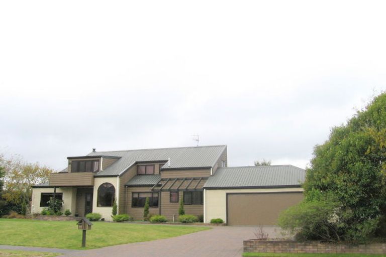 Photo of property in 40 Kahurangi Drive, Rangatira Park, Taupo, 3330