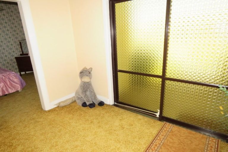 Photo of property in 35 Walsh Street, Reefton, 7830