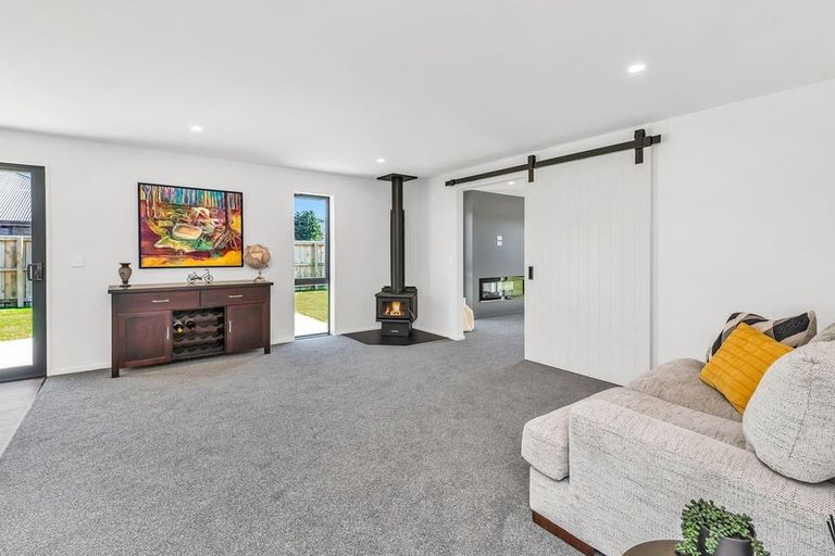 Photo of property in 38 Graeme Foote Street, Darfield, 7510