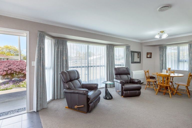 Photo of property in 13 Lowes Place, Solway, Masterton, 5810