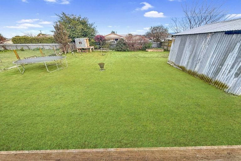 Photo of property in 68 Allardice Street, Dannevirke, 4930