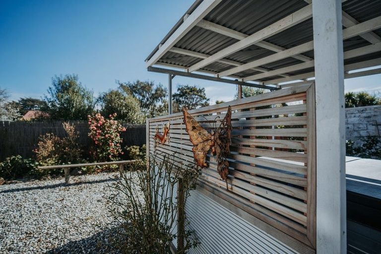 Photo of property in 6 Johnson Street, Milton, 9220