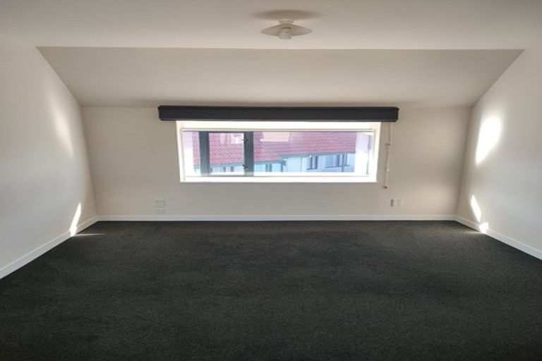 Photo of property in 17 Mcbain Grove, Avalon, Lower Hutt, 5011